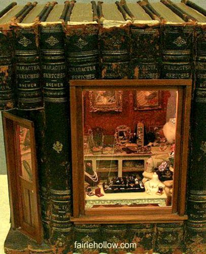 Fairy houses made from books can make a bookcase or library a magical fairy corner|fairiehollow.com 