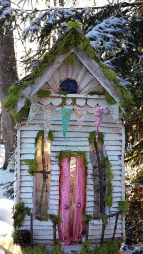 5 Magical Forest Fairy House Pink door inspire make | fairehollow.com